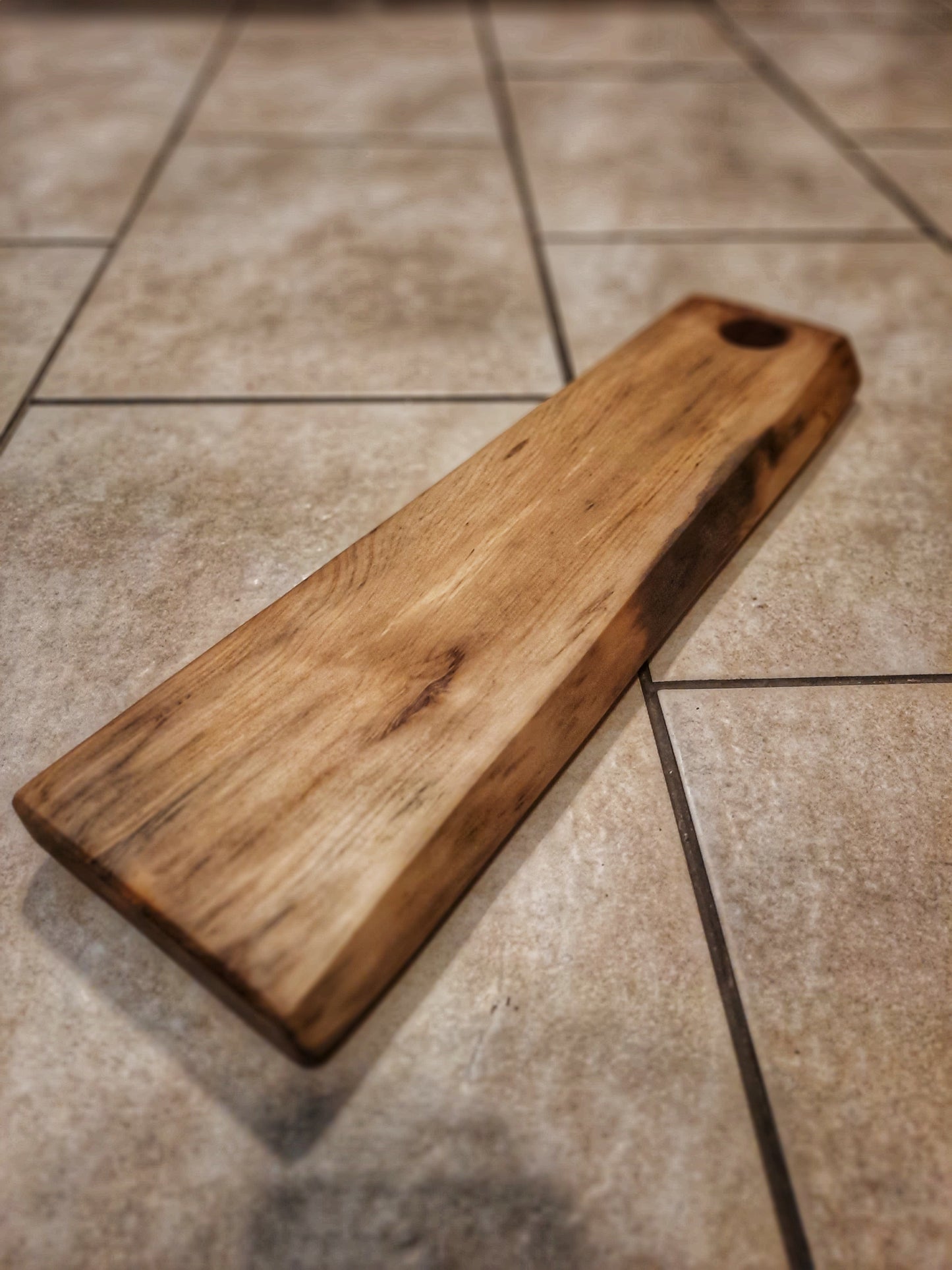 Chestnut long chopping board
