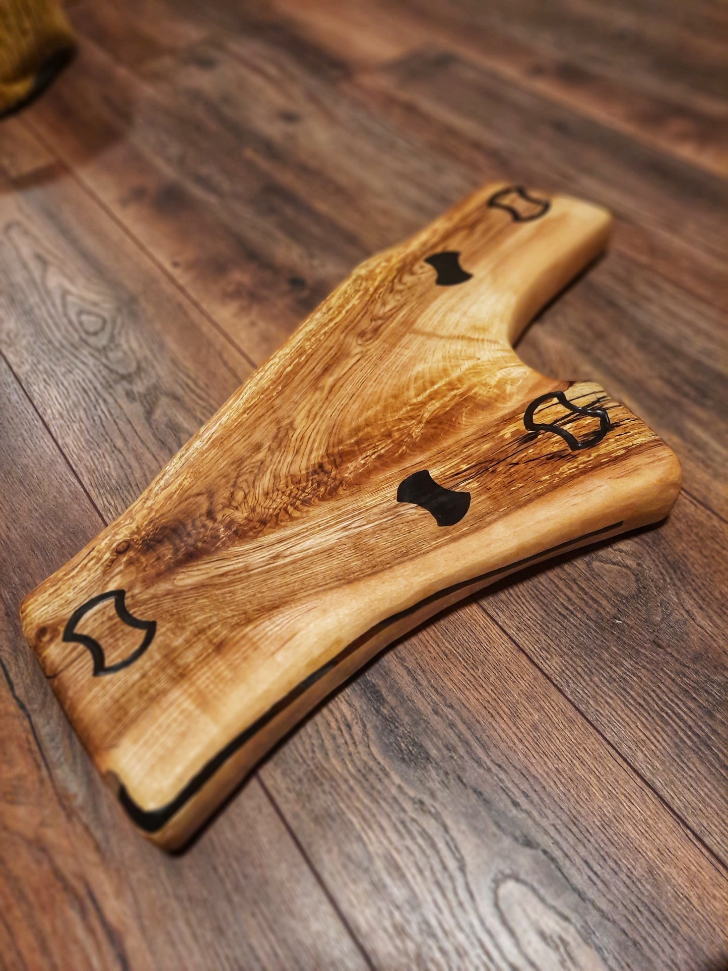 Ash serving slab