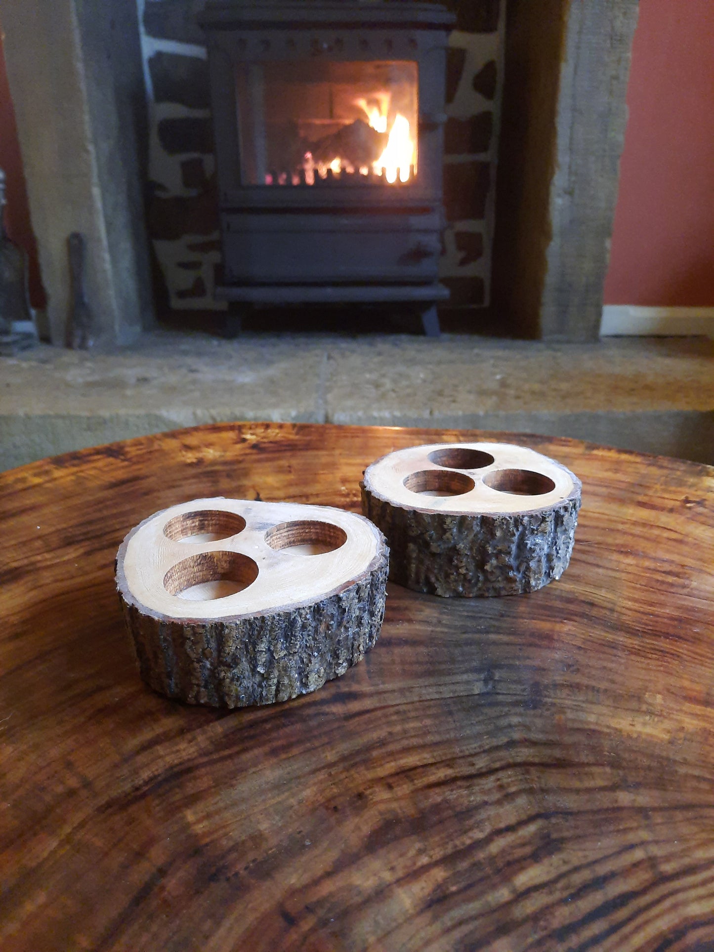 (m) Rustic Round Three tealight holder