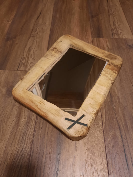 Live edge mirror